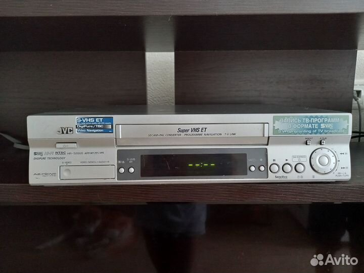 Видеомагнитофон JVC HR S8955EE