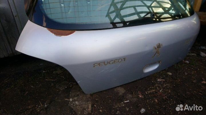 Дверь багажника Peugeot 307 хэтчбек 1.6 NFU 2002