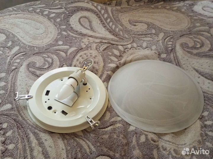 Светильник настенный