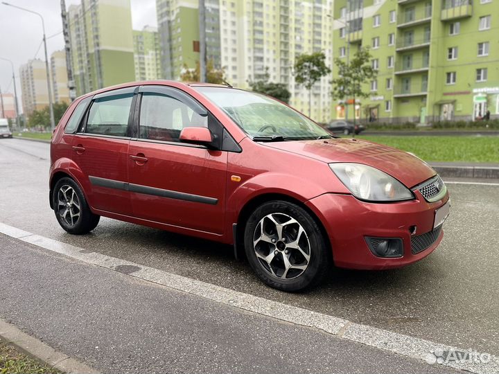 Ford Fiesta 1.6 AT, 2007, 230 727 км