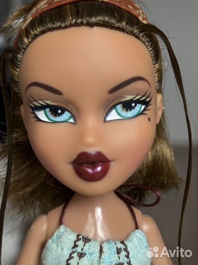 Кукла Bratz Strut It Yasmin Ясмин