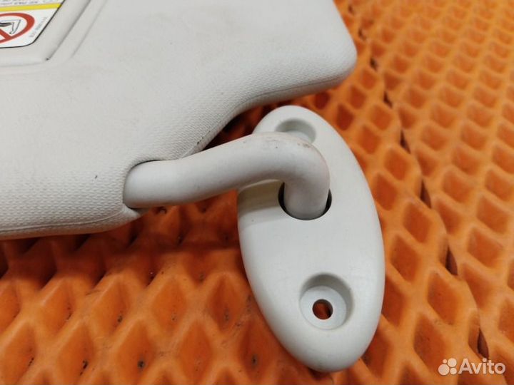 Козырек солнцезащитный Ford Focus 3 CB8 pnda 1.6