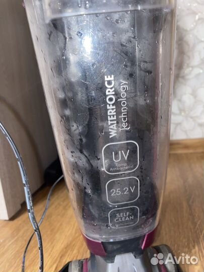 Вертикальный моющий пылесос Thomson VH20BW01