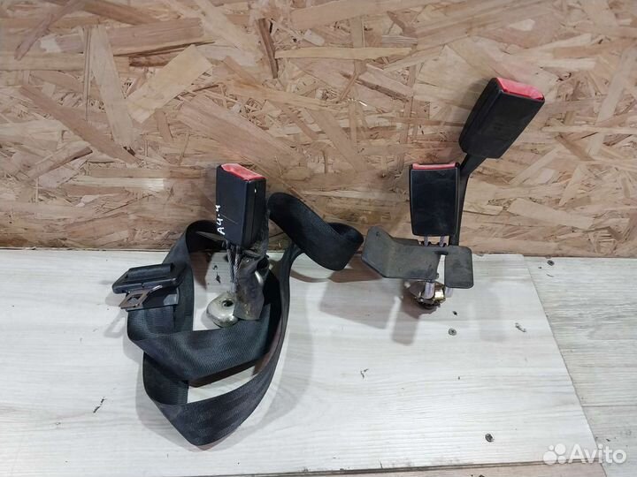 Ремень безопасности задний Audi A4 B5