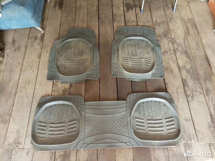 Коврики резиновые Toyota Nadia в Чите