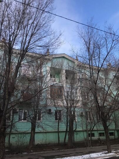 3-к. квартира, 81,9 м², 1/3 эт.