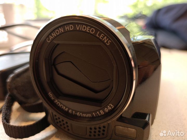 Canon legria HF M506