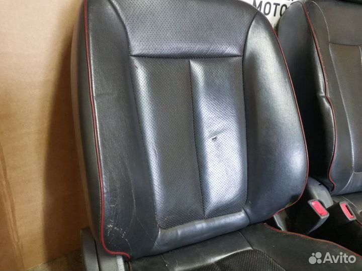 Салон в сборе Hyundai Santa Fe II 2.2 D4EB 2006