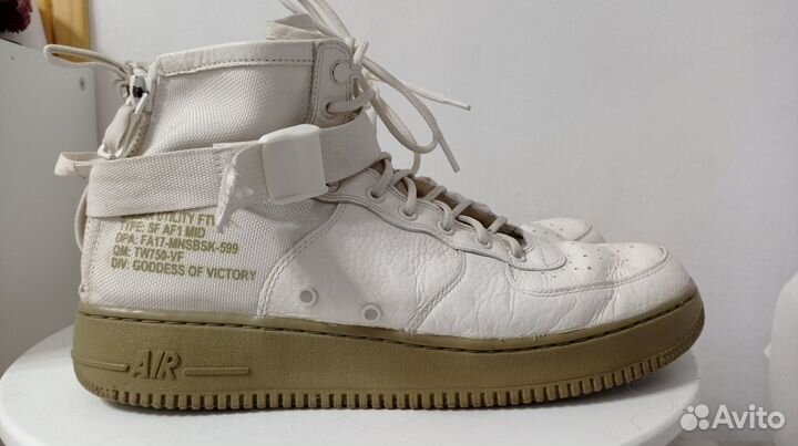 Nike SF Air Force 1 Mid - US13