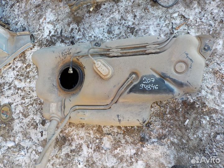 Бак топливный Peugeot 207