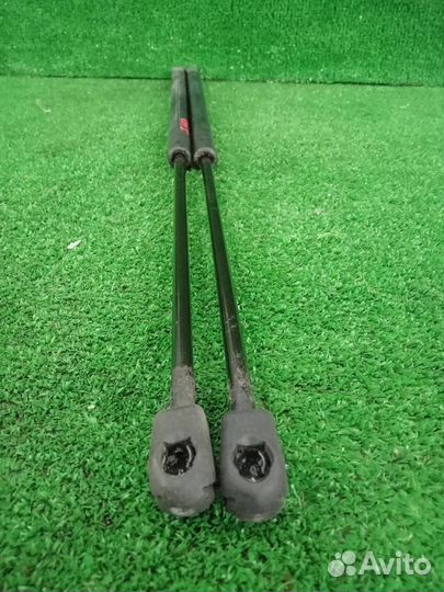 Амортизатор капота Mini One Ra32 R50 W10 (1.6)