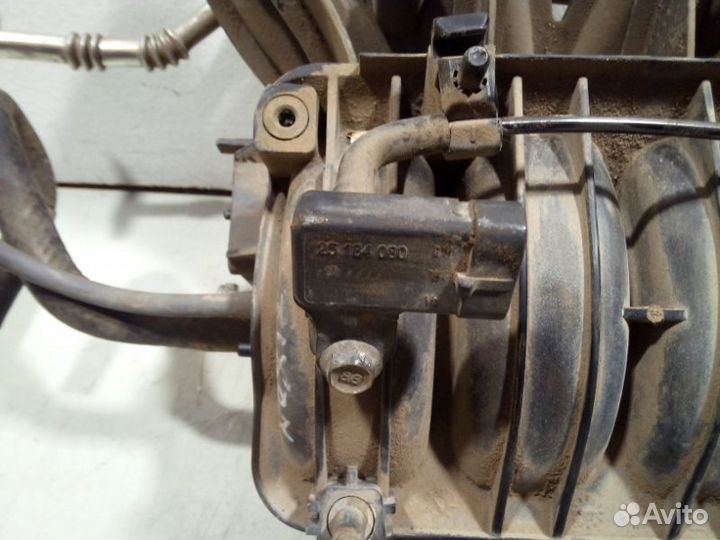 Коллектор впускной Chevrolet Lacetti J200