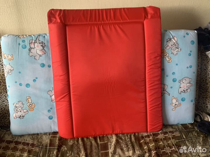 Матрас в кроватку, пеленальная клеенка