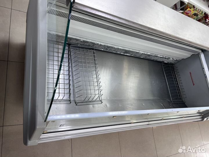 Продам морозильную витрину