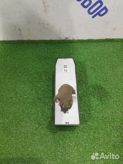 Блок управления стеклоподъемниками передний правый