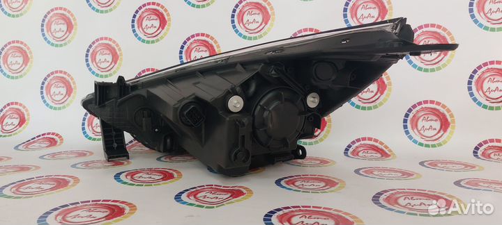 Блок фара Солярис 11-14 с эл.корректором 8 конт