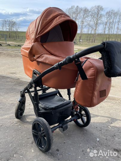 Коляска 2 в 1 agio Prado