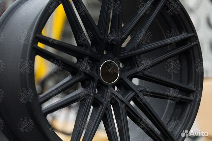 Кованые диски Mercedes S 223 R22