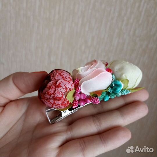 Заколка для волос