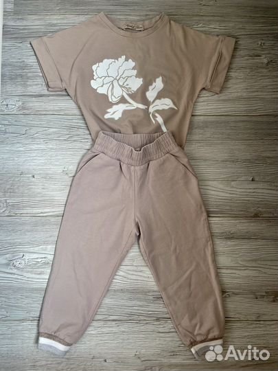 Комплект одежды для девочки 98-104