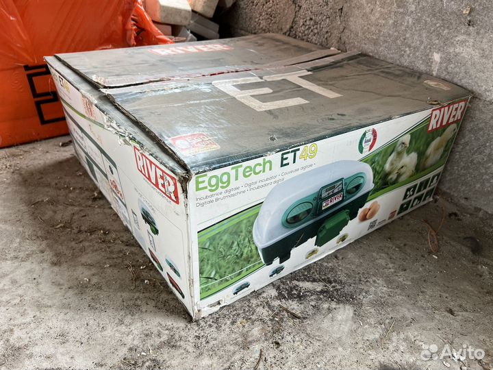 Инкубатор river ET49