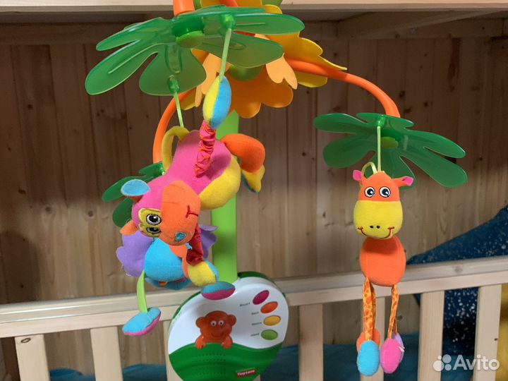 Мобиль на кроватку Tiny love