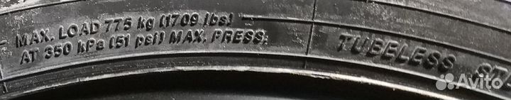 Yokohama BluEarth AE50 SUV 215/65 R17 99V