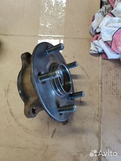 Ступица передняя тоёта камри V70 XV70 2.5