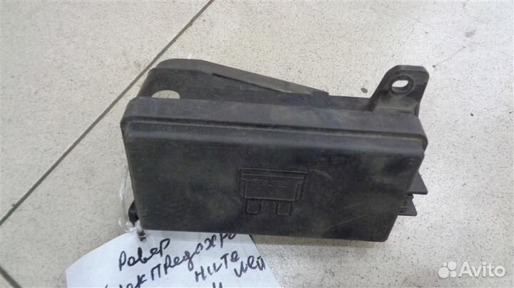 Блок предохранителей подкапотный Land Rover Disco