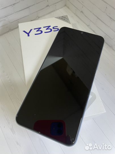 Телефон Vivo Y33s