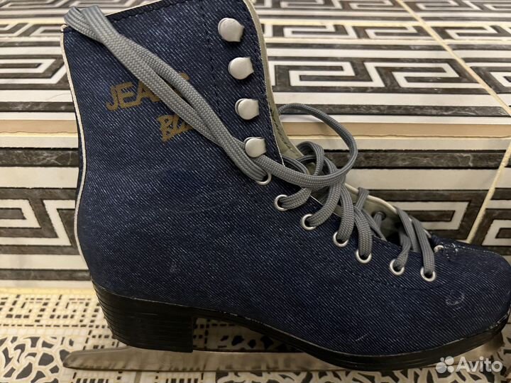 Коньки женские 37