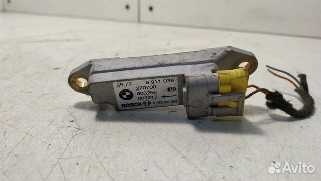Датчик удара BMW 5 E60 E61