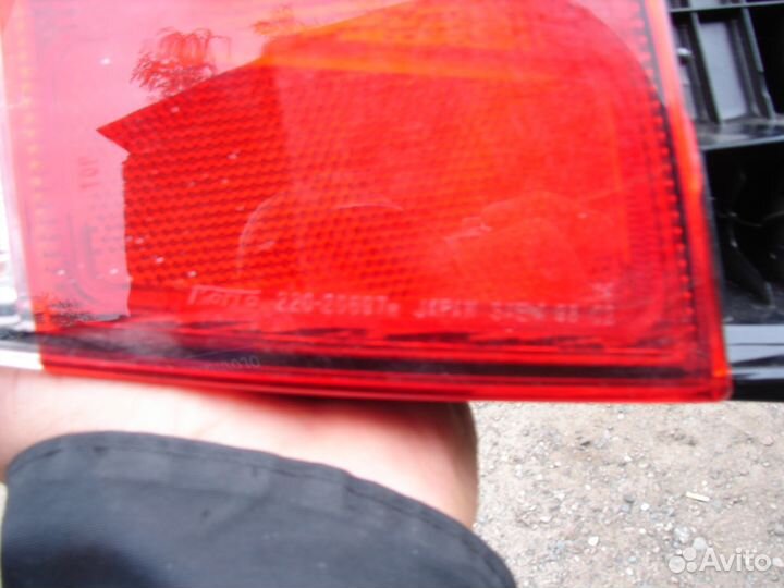 Фонарь задний наружный правый Forester (S10) 2000
