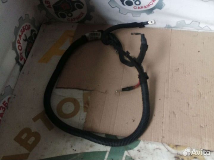 Провод плюсовой акб Opel Astra J, 2010