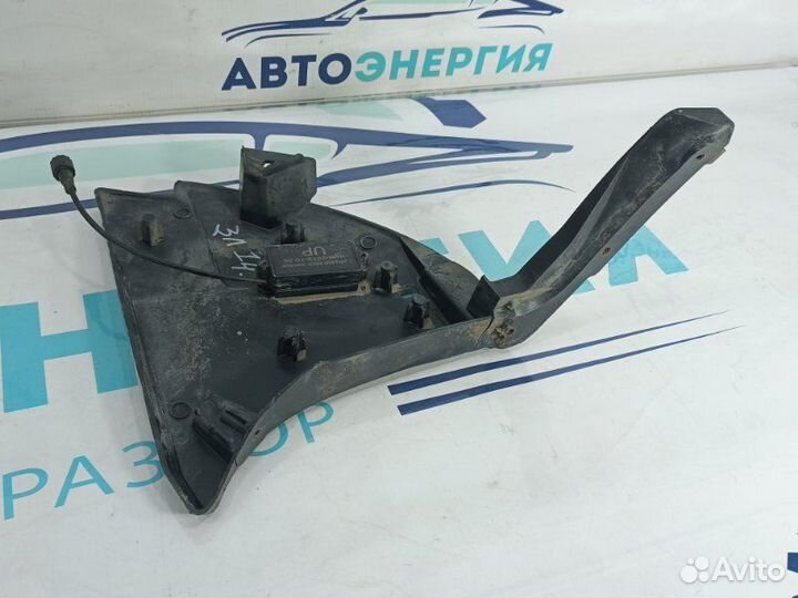 Пыльник бампера задний левый Renault Kaptur F4R410