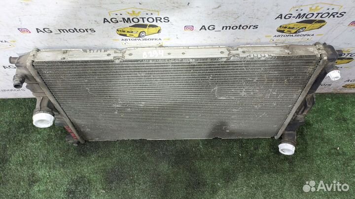 Радиатор основной 2,0 BMW F30