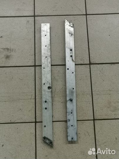 Лонжерон боковой Arctic Cat Bearcat 570