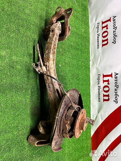 Задний кулак рычаг правый левый Opel Vectra B