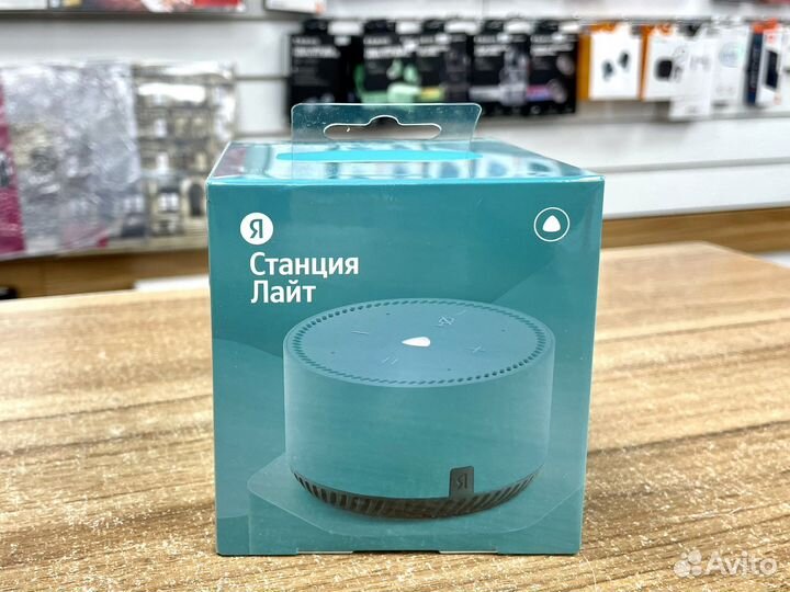 Умная колонка Яндекс.Станция Лайт