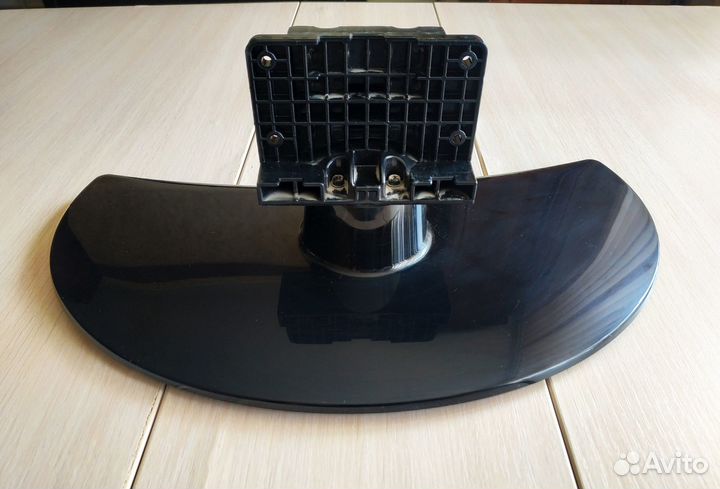 Подставки для телевизоров