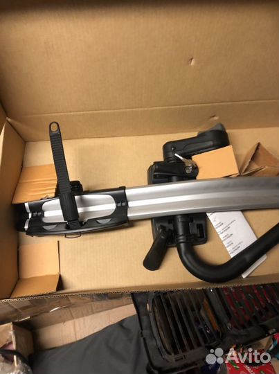 Крепление велосипеда на багажник Land Rover