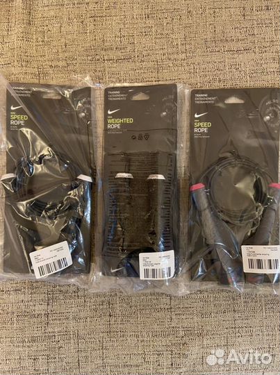 Скакалки Nike