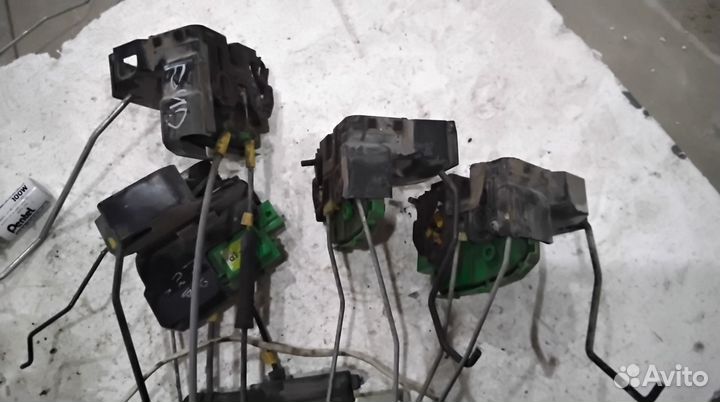 Kia rio 3 замки дверные