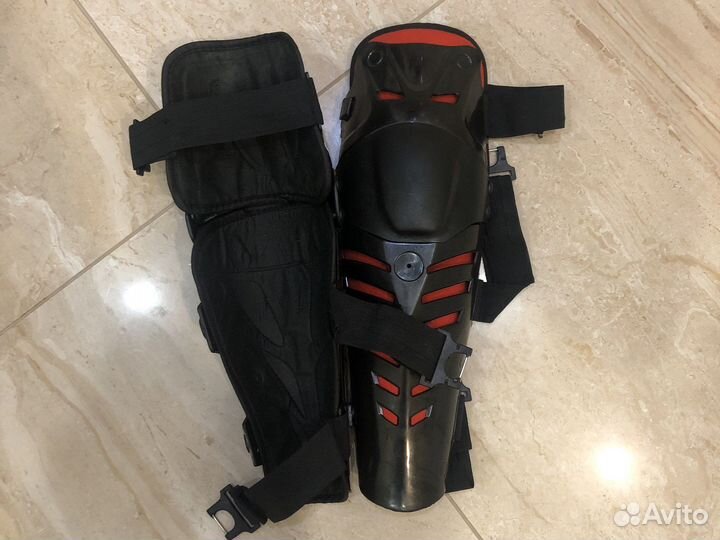 Наколенники подростковые, кроссовые