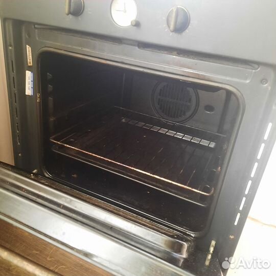 Духовой шкаф Hotpoint ariston