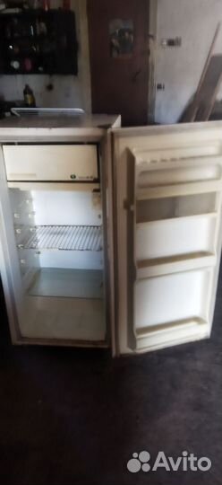 Холодильник бу