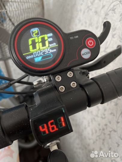 Самокат взрослый электрический