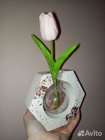 Ваза из гипса с колбой