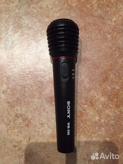 Радиомикрофон Sony WM-388