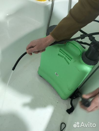 Опрыскиватель садовый ручной